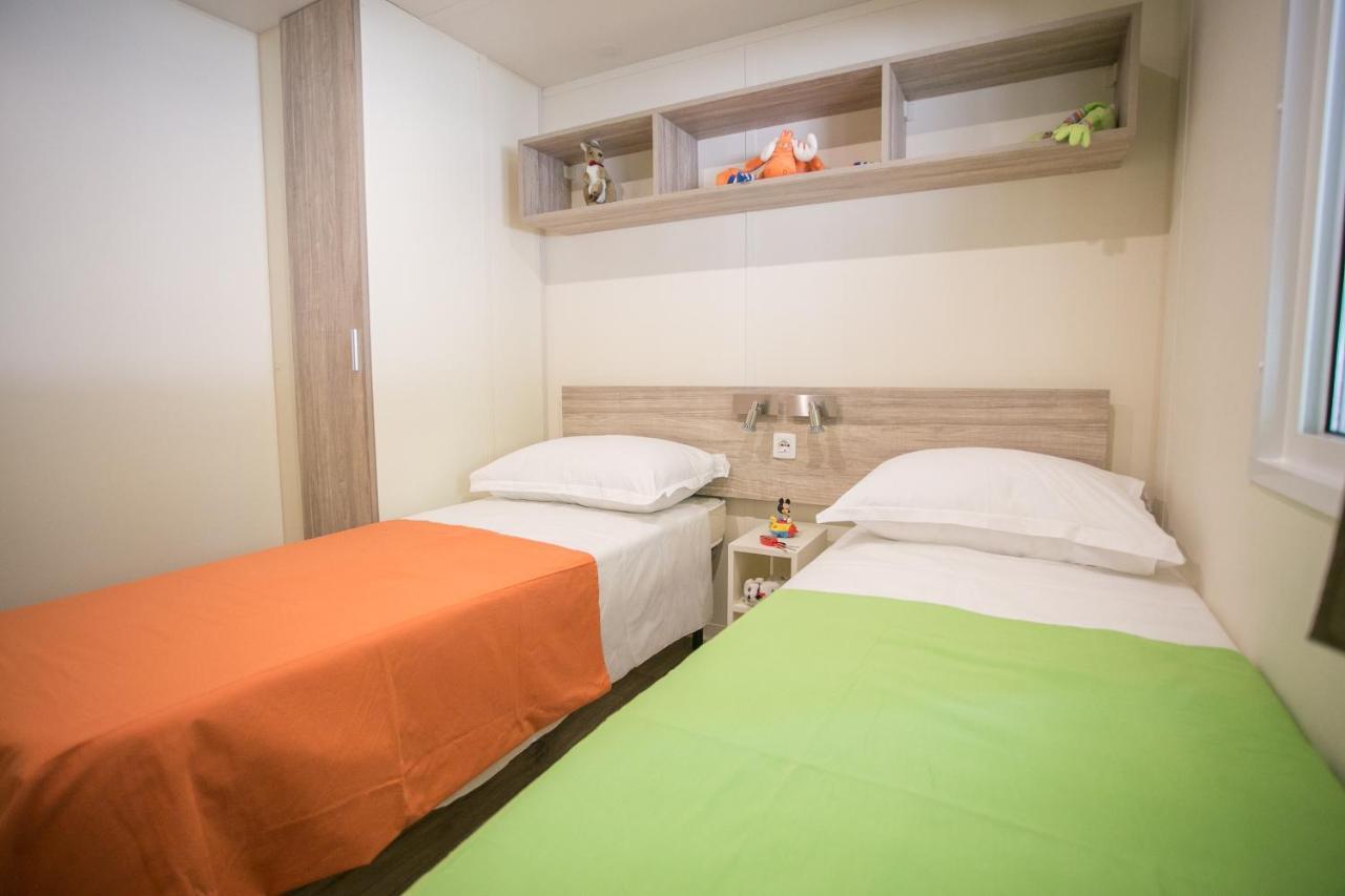 Mobile homes Premium MAGNOLIA Bijela Uvala Poreč Exterior foto